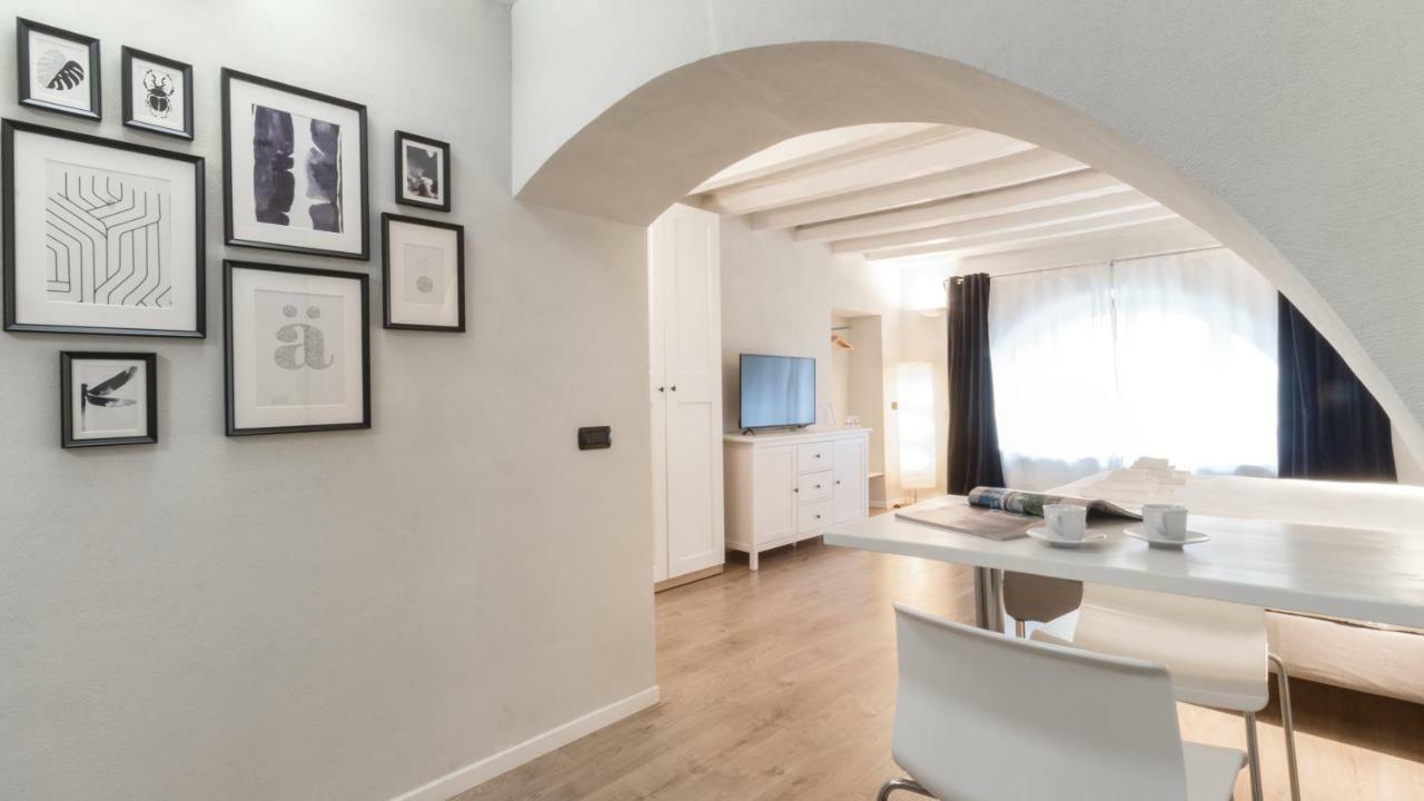 Italianway - Rosales 1 Flat Appartamento Milano Esterno foto